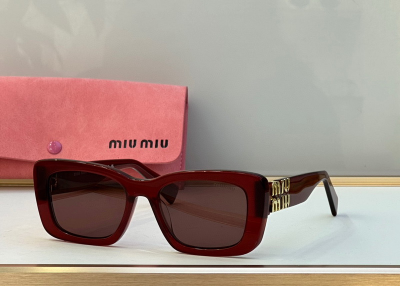 MiuMiu-017