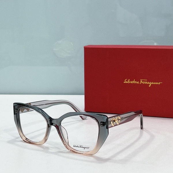 Ferragamo Sunglasses(AAAA)-002