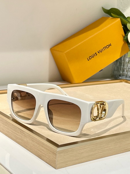 LV Sunglasses(AAAA)-397