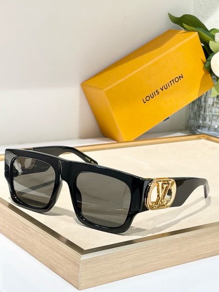 LV Sunglasses(AAAA)-395