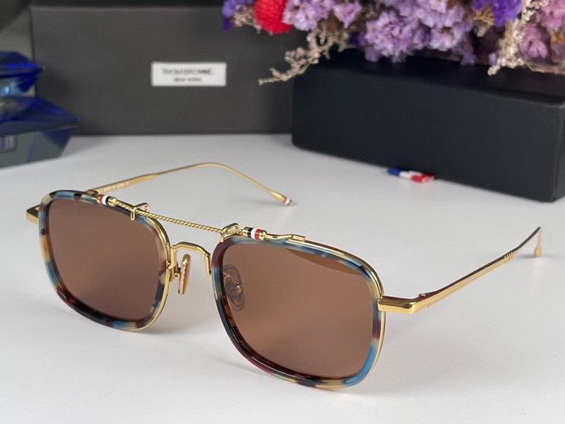 Thom Browne Sunglasses(AAAA)-023