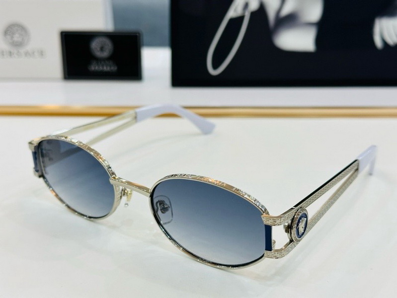 Versace Sunglasses(AAAA)-620