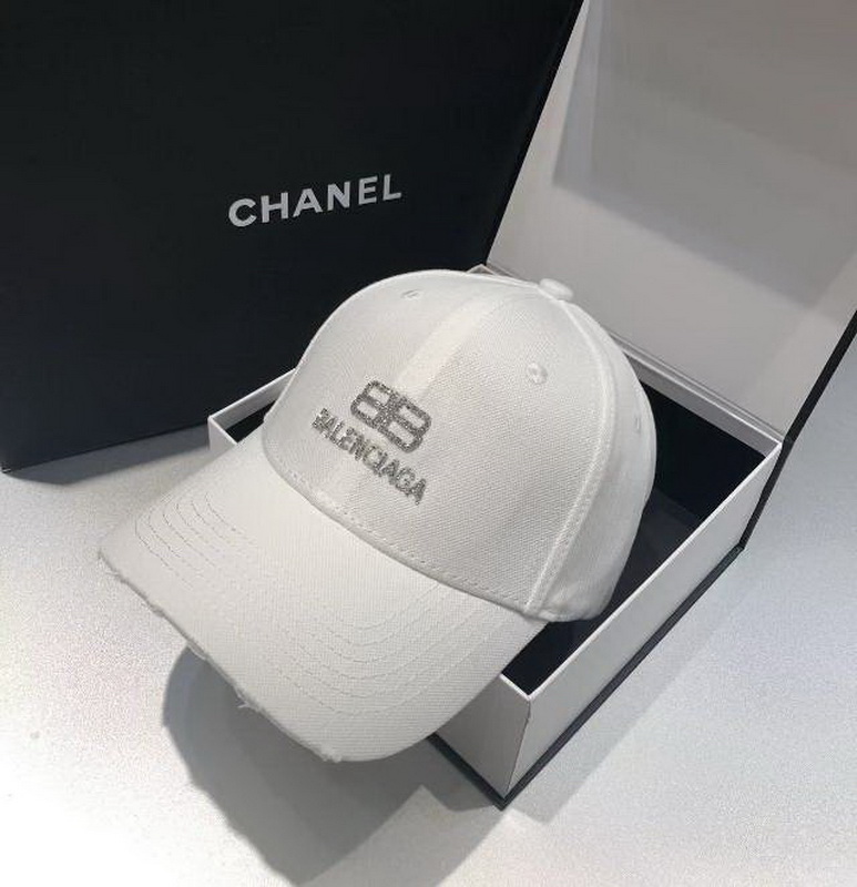 Balenciaga Cap-135