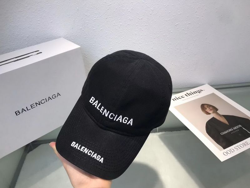 Balenciaga Cap-319