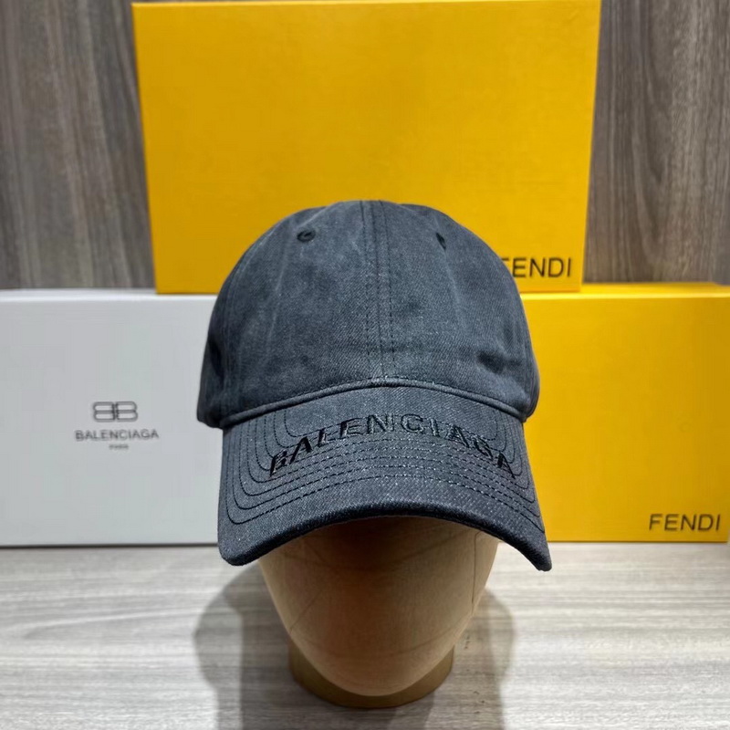 Balenciaga Cap-341