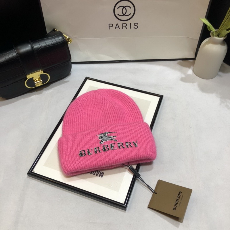 Burberry Beanies-001