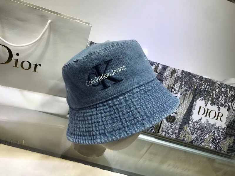 Calvin Klein Cap-001