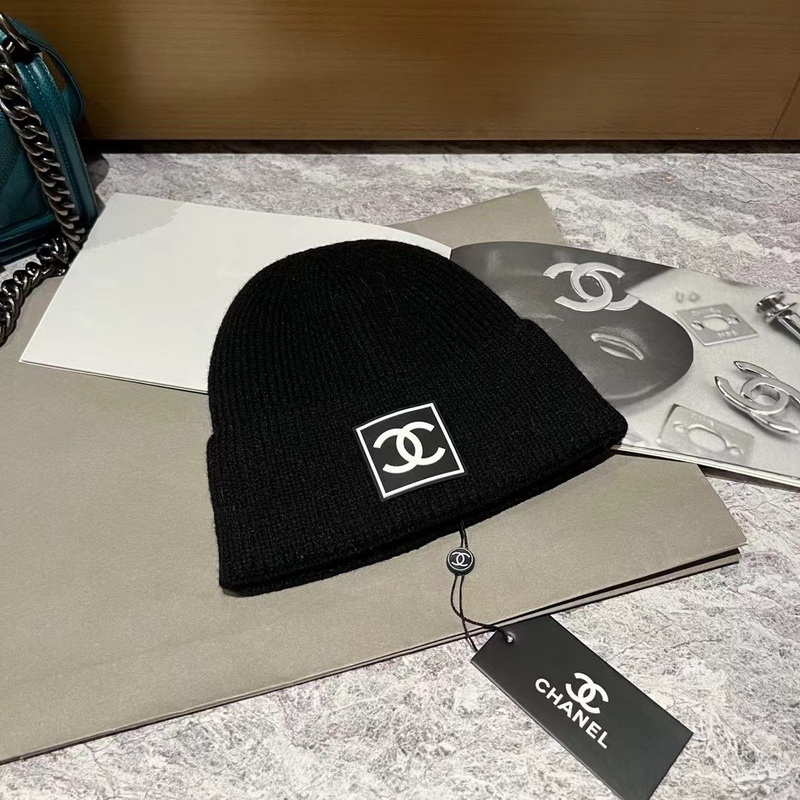 Chanel Beanies-044