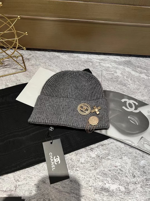 Chanel Beanies-048