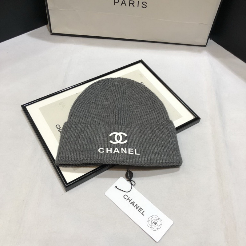 Chanel Beanies-086