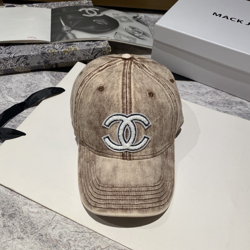 Chanel Cap-047