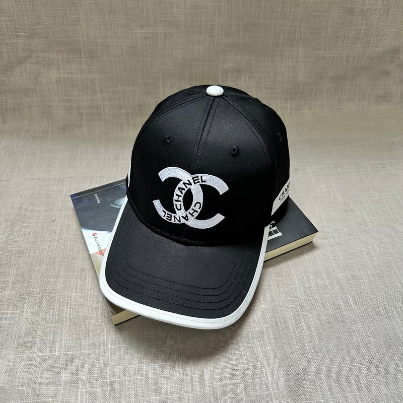 Chanel Cap-082