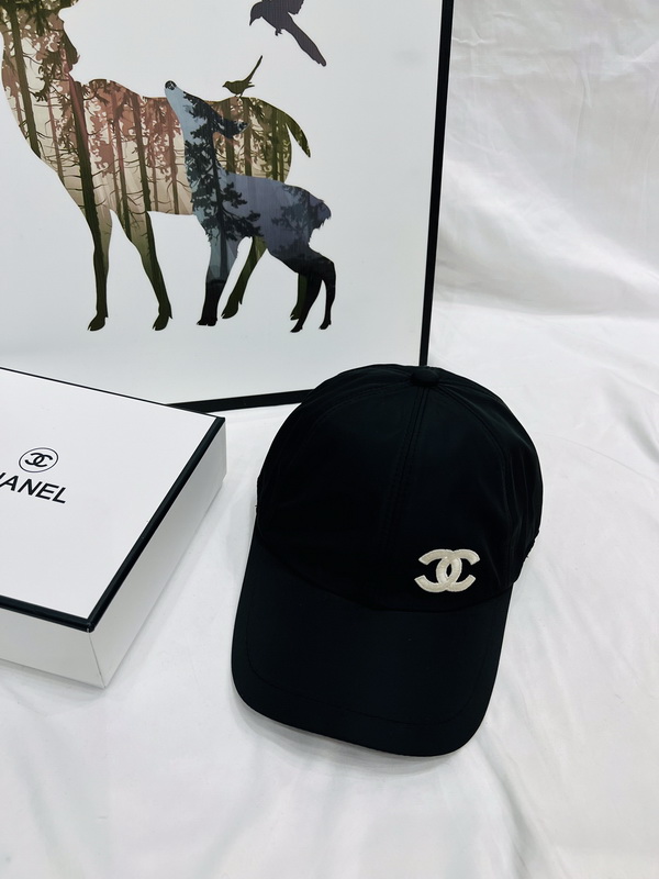 Chanel Cap-090