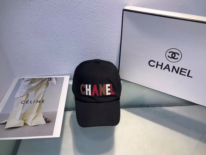 Chanel Cap-127