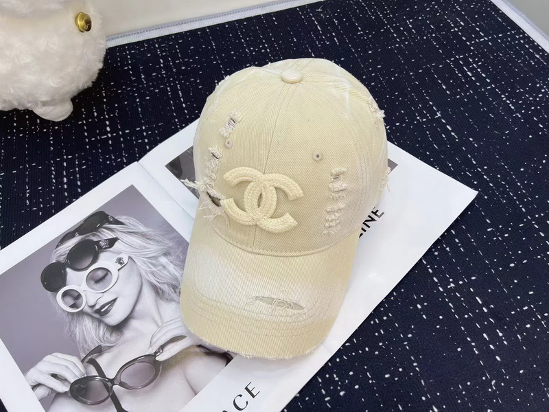 Chanel Cap-144