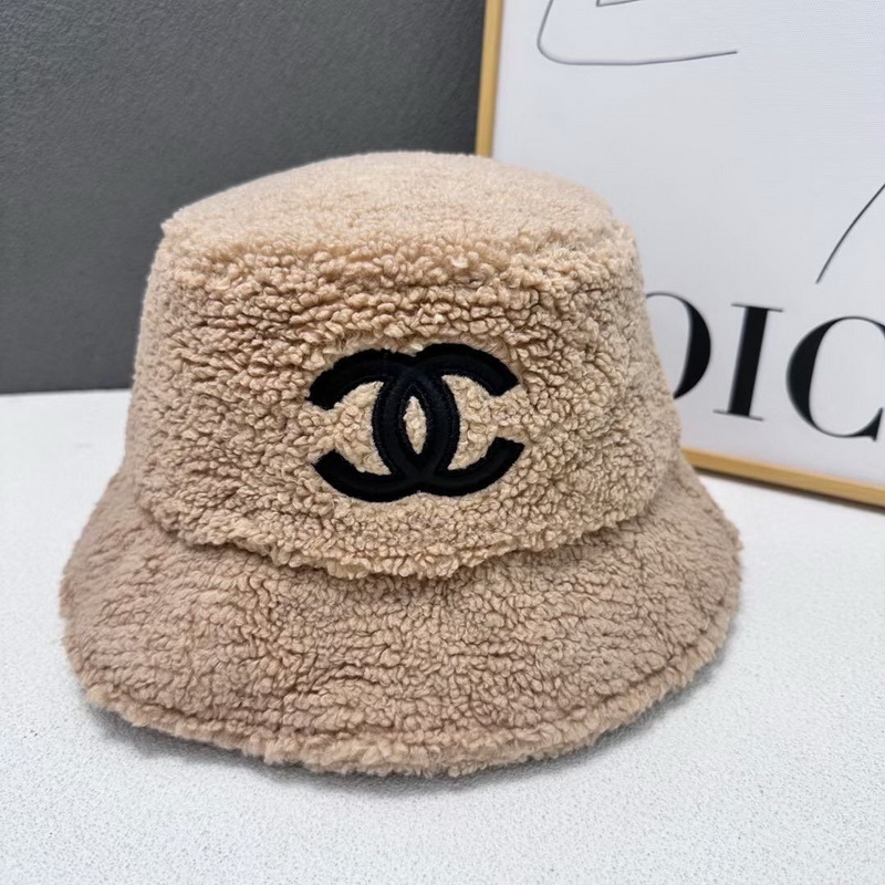 Chanel Cap-215