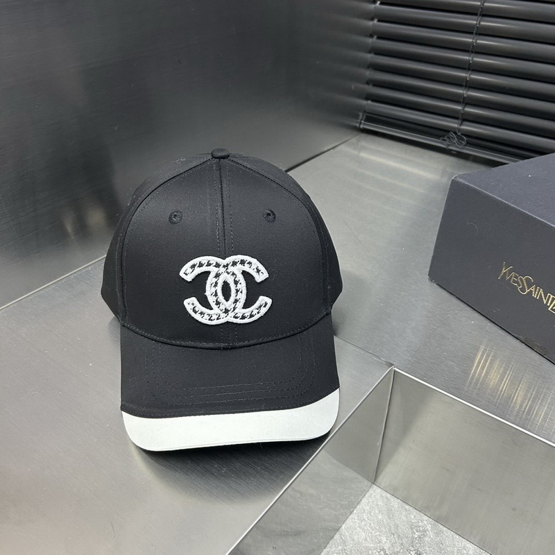 Chanel Cap-243