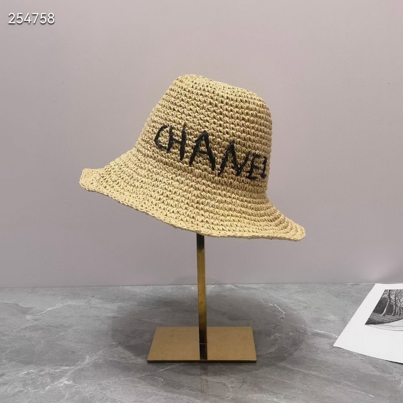 Chanel Cap-261