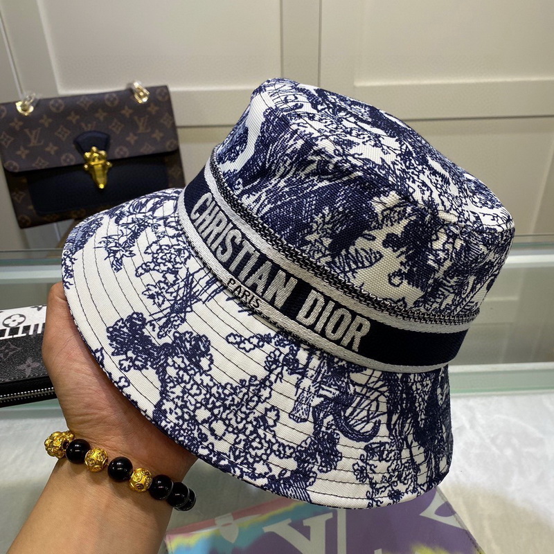 Dior Cap-119