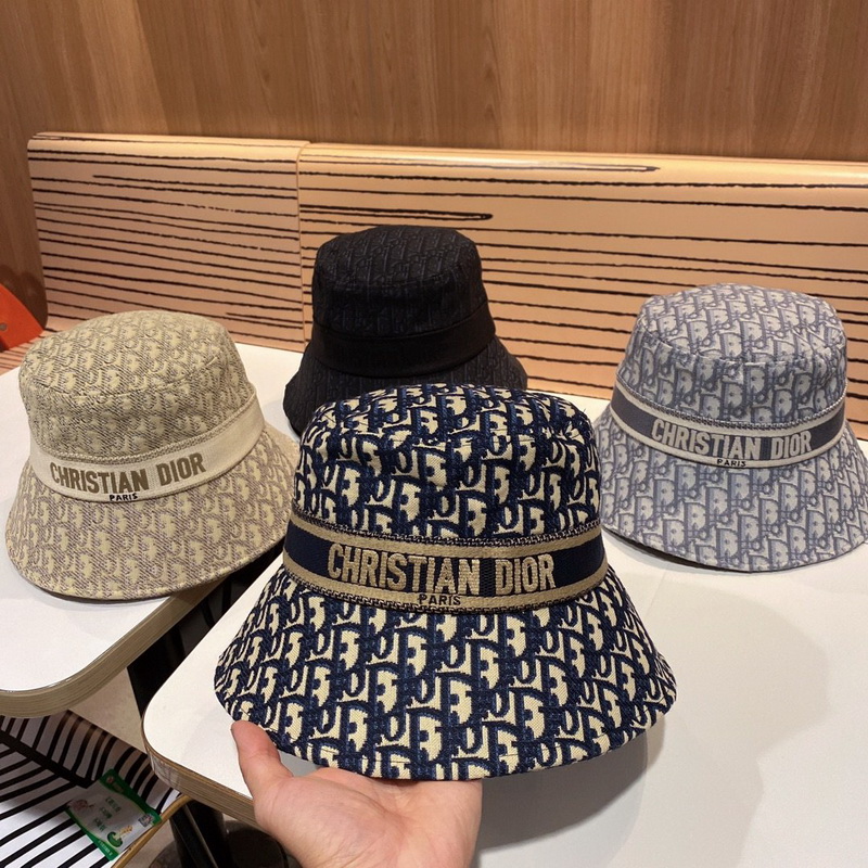 Dior Cap-241