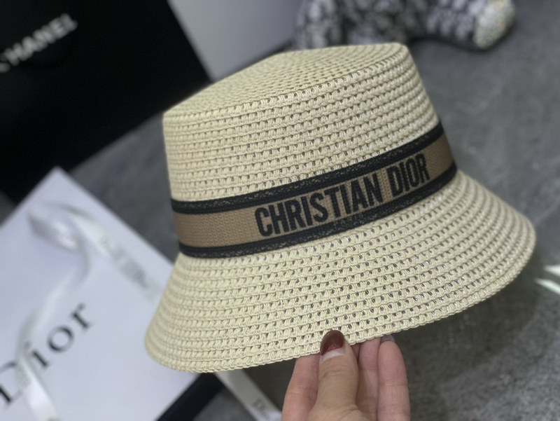 Dior Cap-257