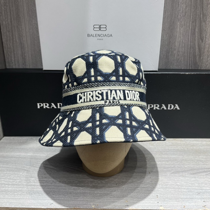 Dior Cap-303