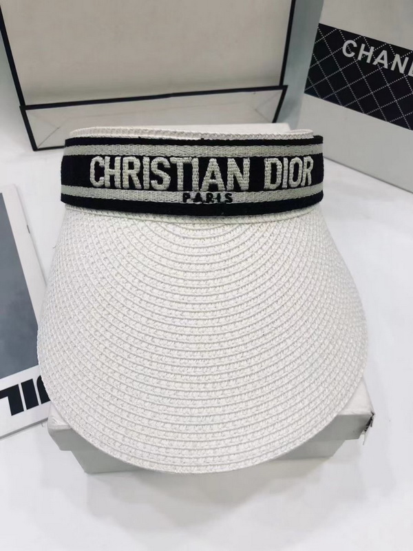 Dior Cap-323