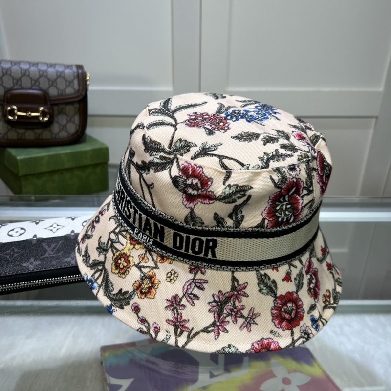 Dior Cap-409