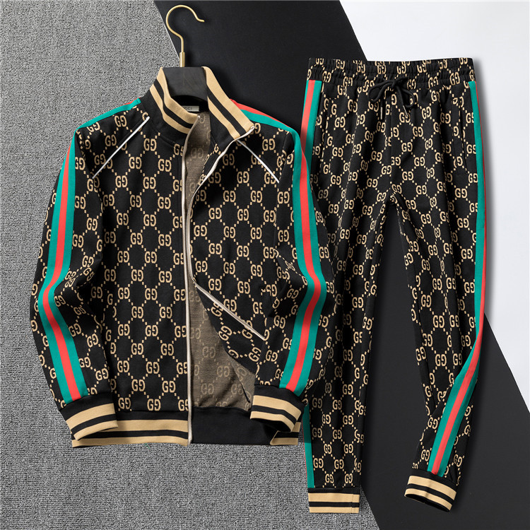 Gucci Suits-284