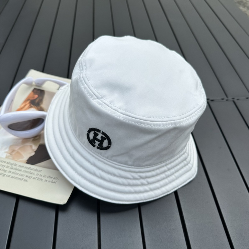 Hermes Cap-004