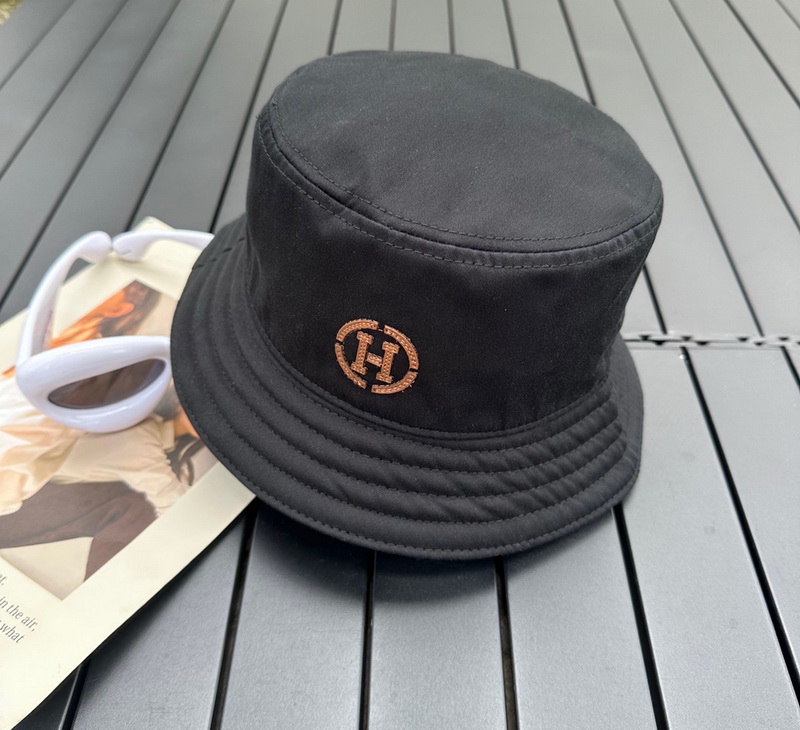 Hermes Cap-006