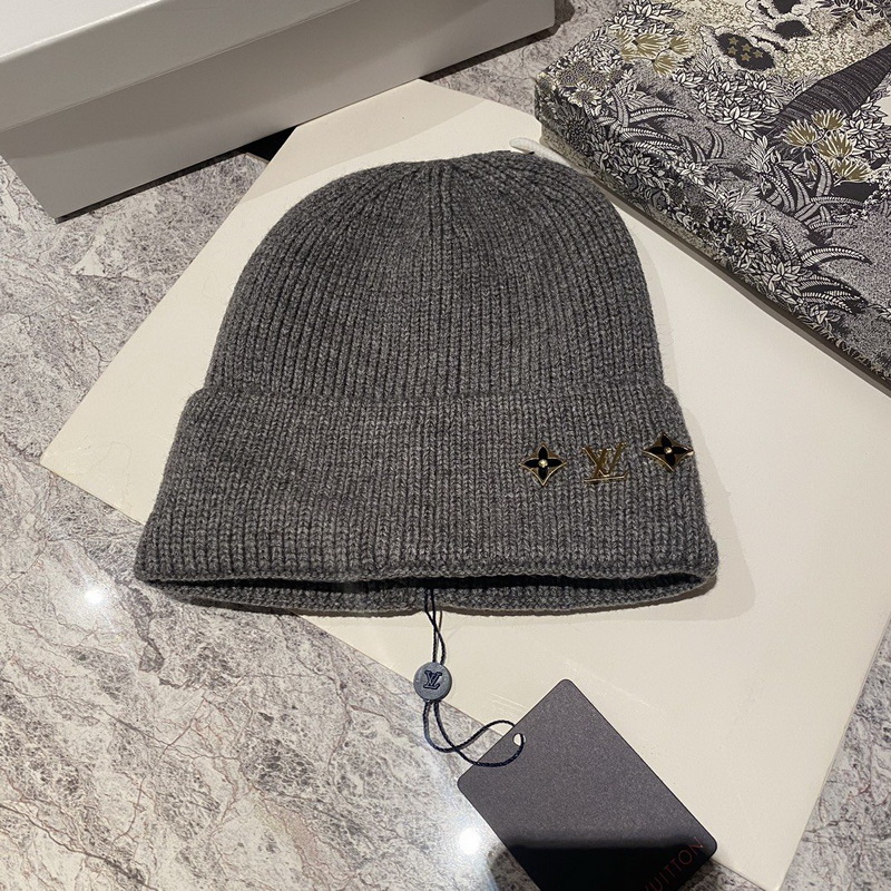 LV Beanies-029