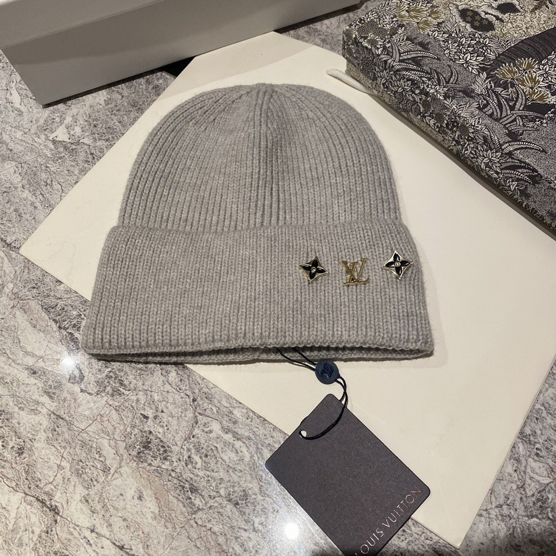 LV Beanies-030