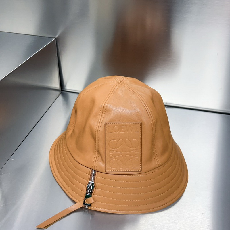 Loewe Cap-039