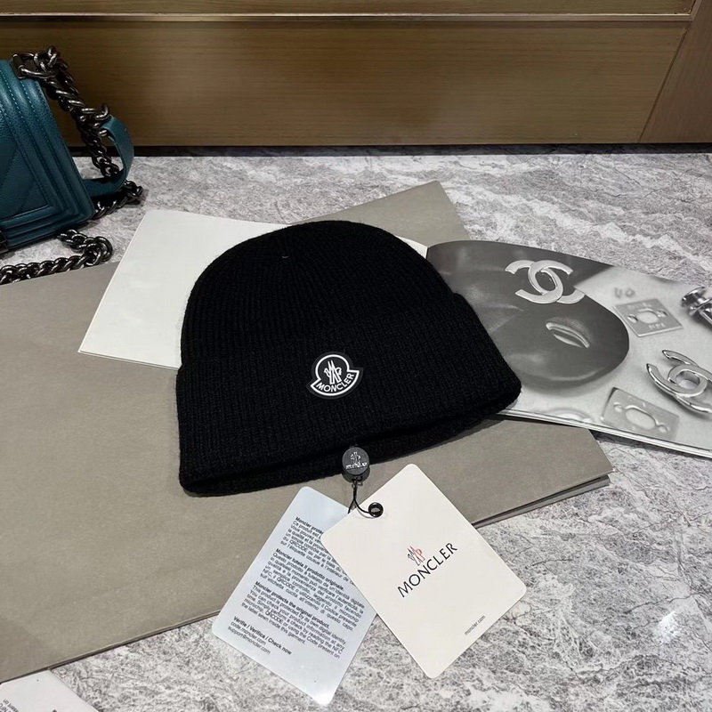 Moncler Beanies-097