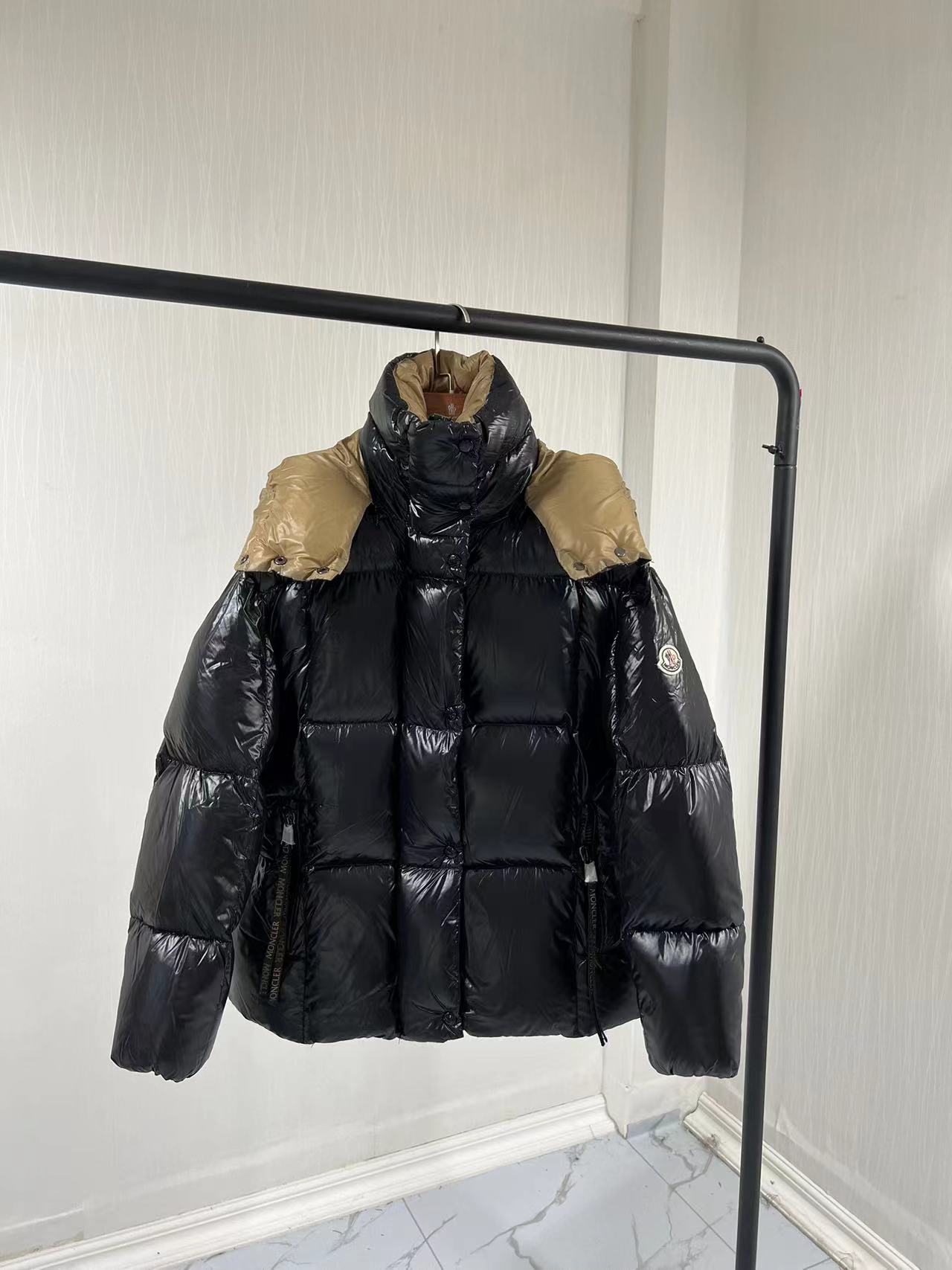 Moncler Coat(Women)-048