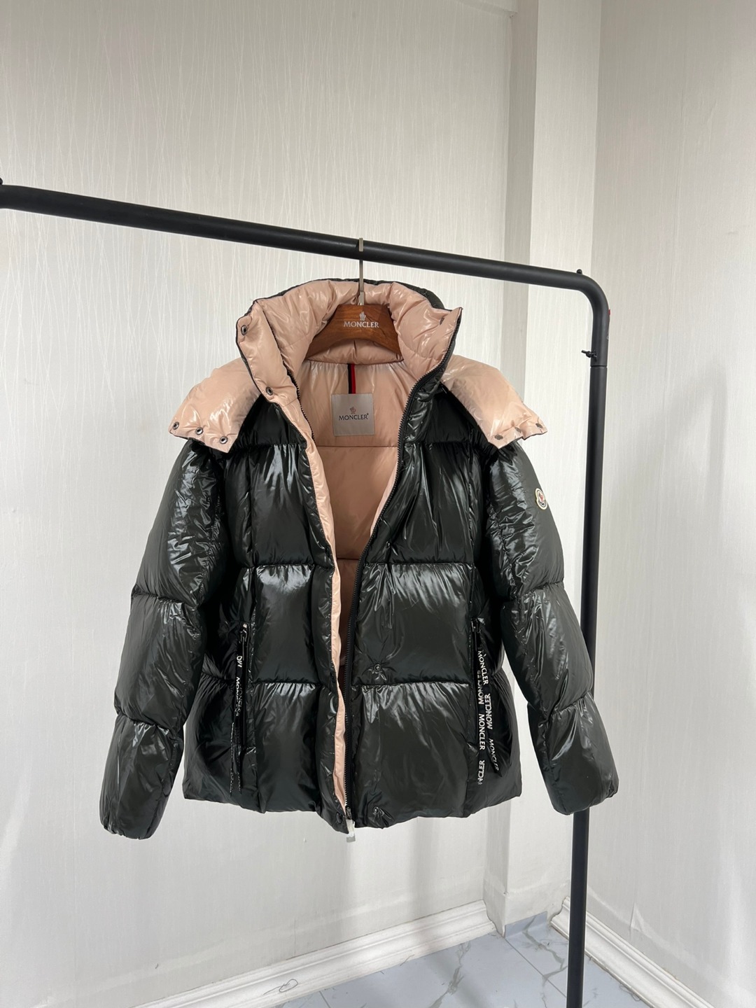 Moncler Coat(Women)-054