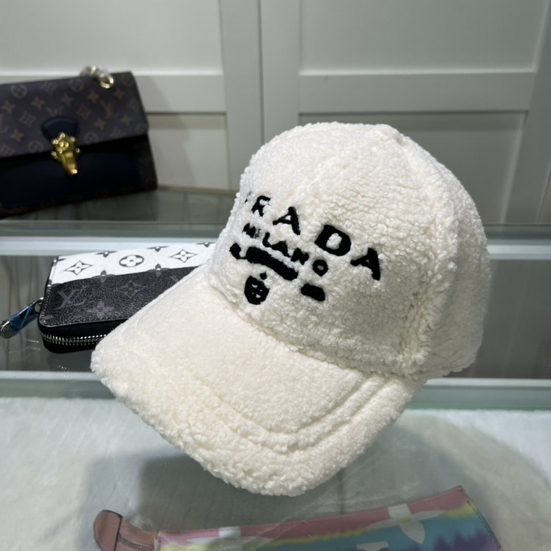 Prada Cap-087