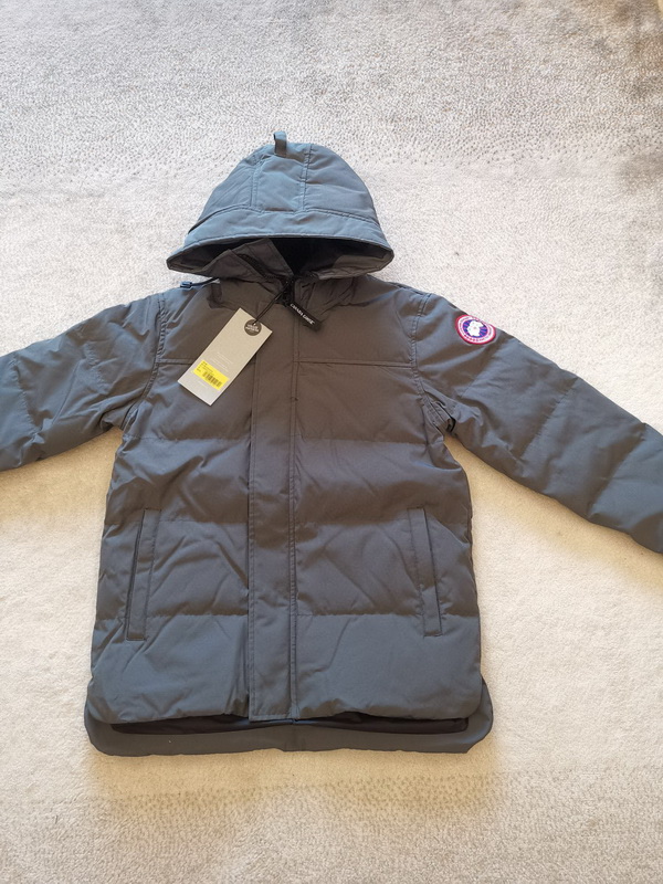 Canada Goose Coat-243