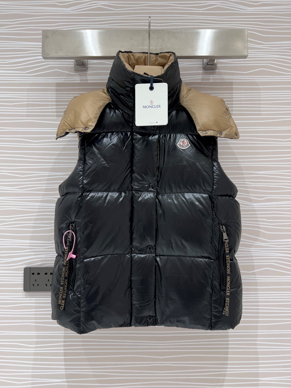 Moncler Coat(Women)-078