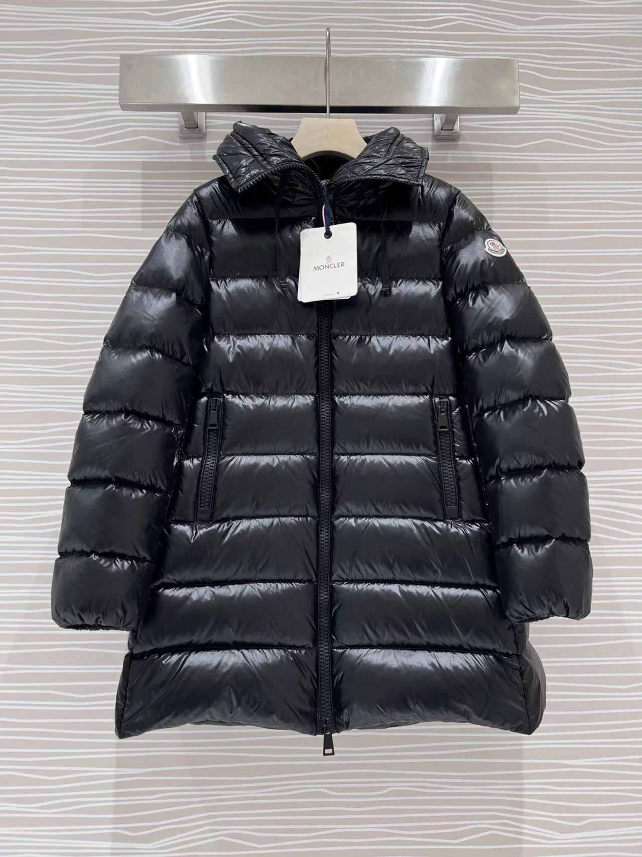 Moncler Coat(Women)-101