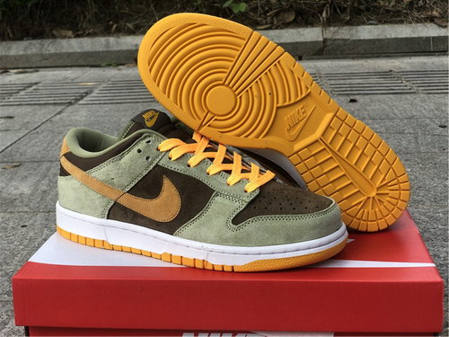 Dunk Low Dusty Olive